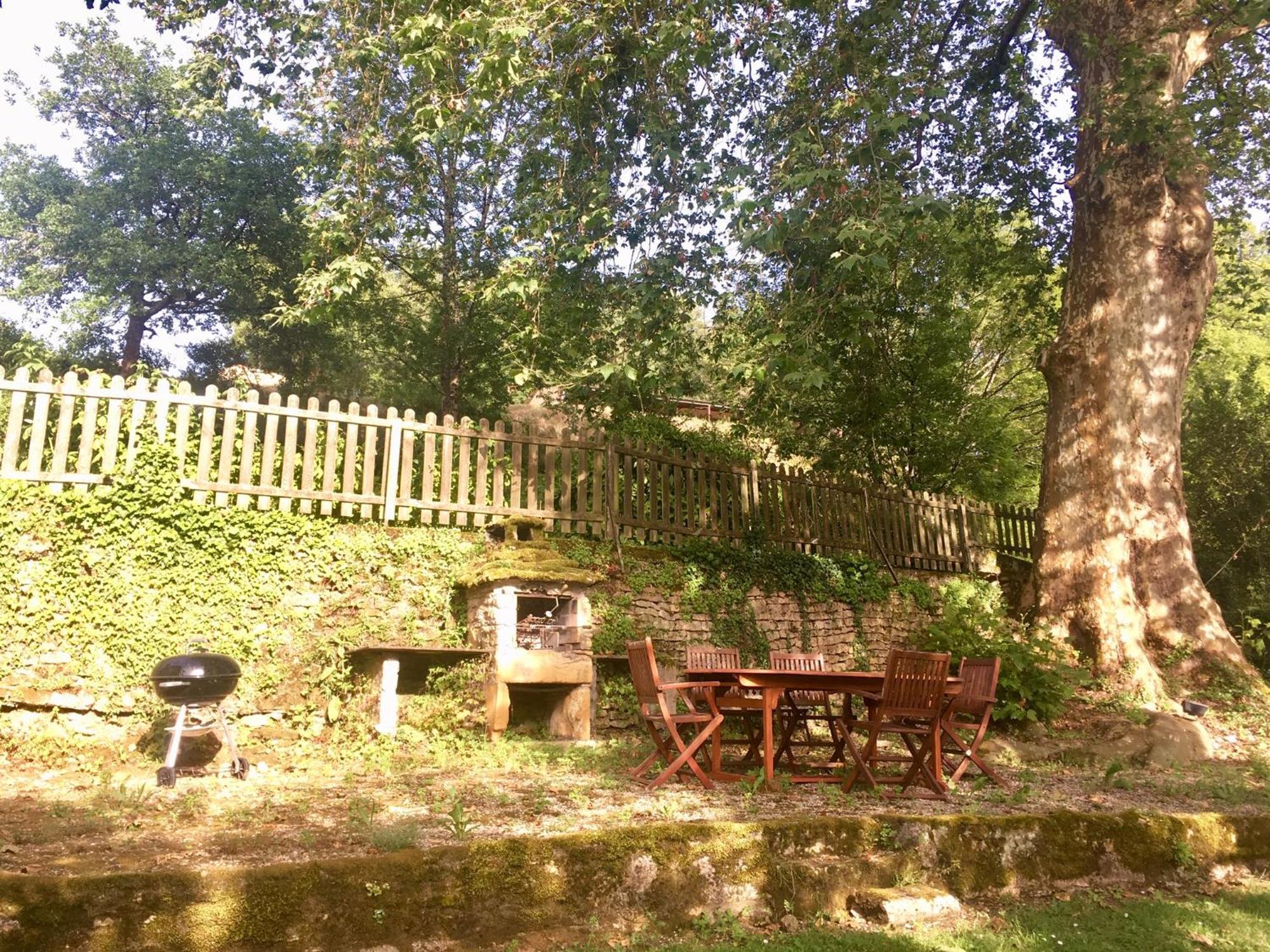 Le Moulin Aux Ans Villa Archignac Exterior photo