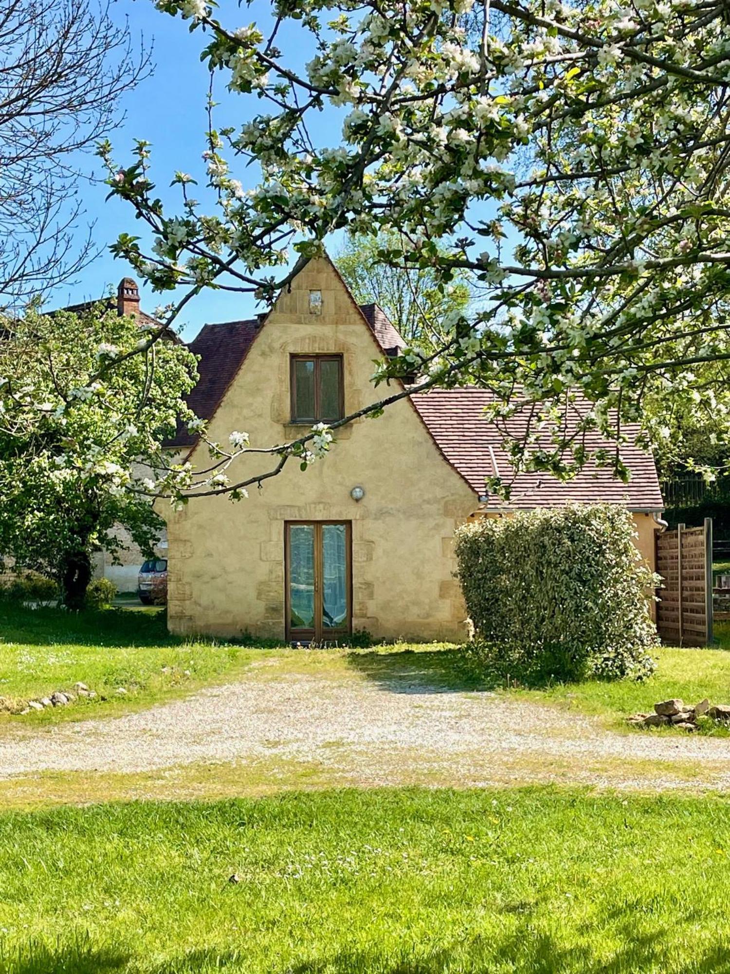 Le Moulin Aux Ans Villa Archignac Exterior photo